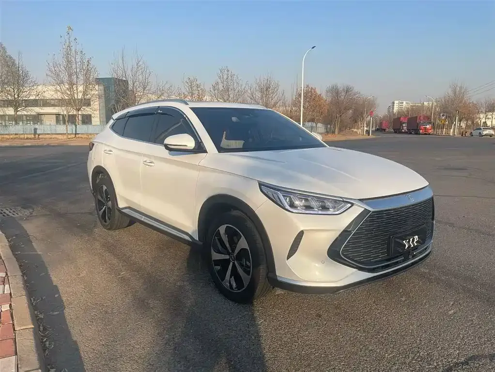 BYD PLUS New Energy — фото 9