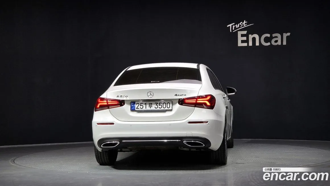 Mercedes-Benz A-Class — фото 4