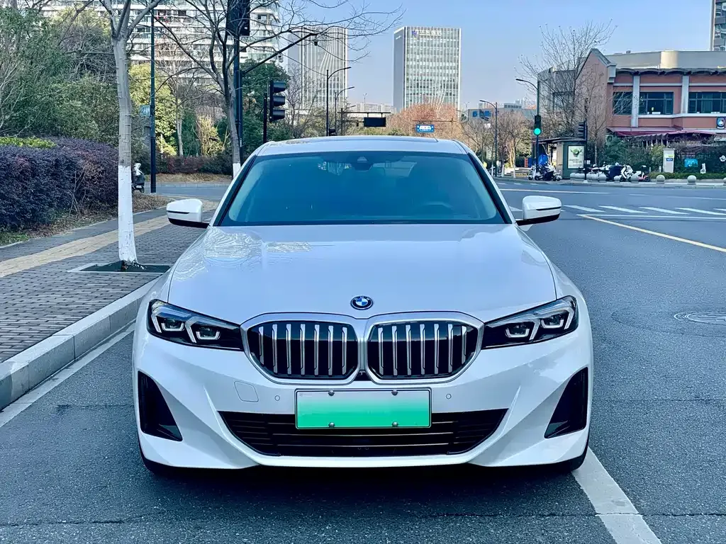 BMW i3 — фото 10