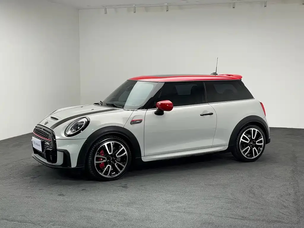 MINI JCW (John Cooper Works) — фото 9