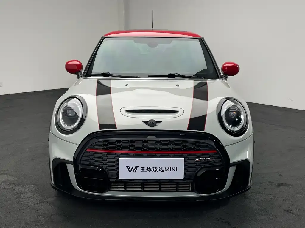 MINI JCW (John Cooper Works) — фото 6