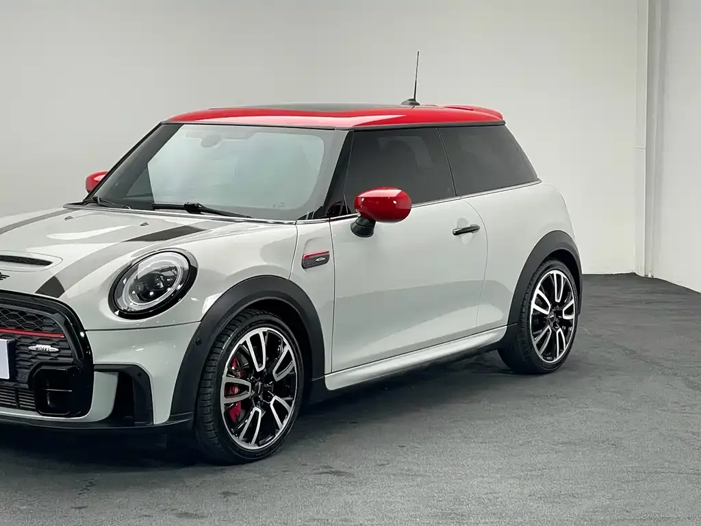 MINI JCW (John Cooper Works) — фото 8