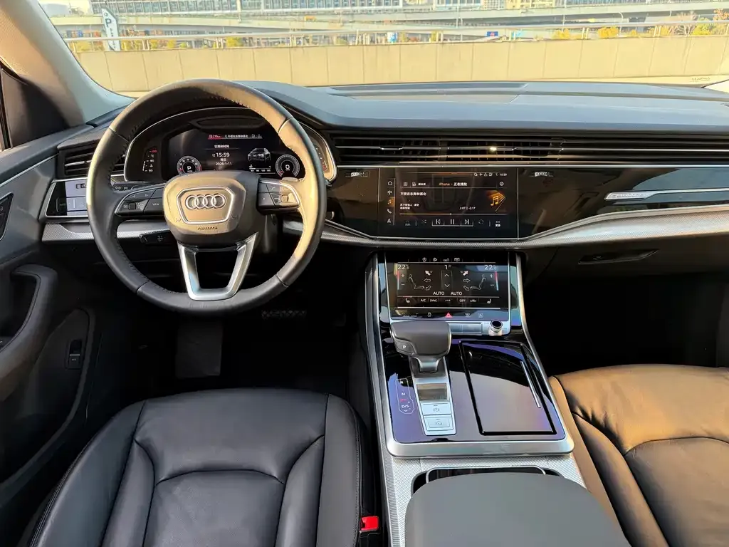 Audi Q8 — фото 2