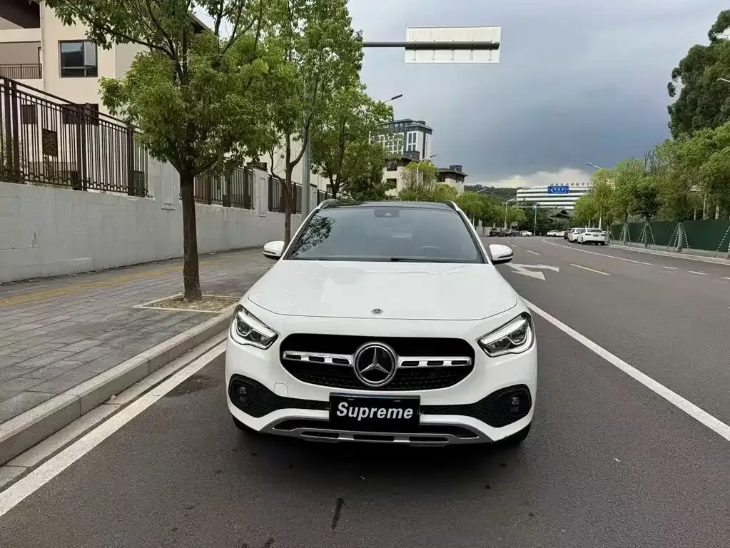 Mercedes-Benz GLA — фото 6
