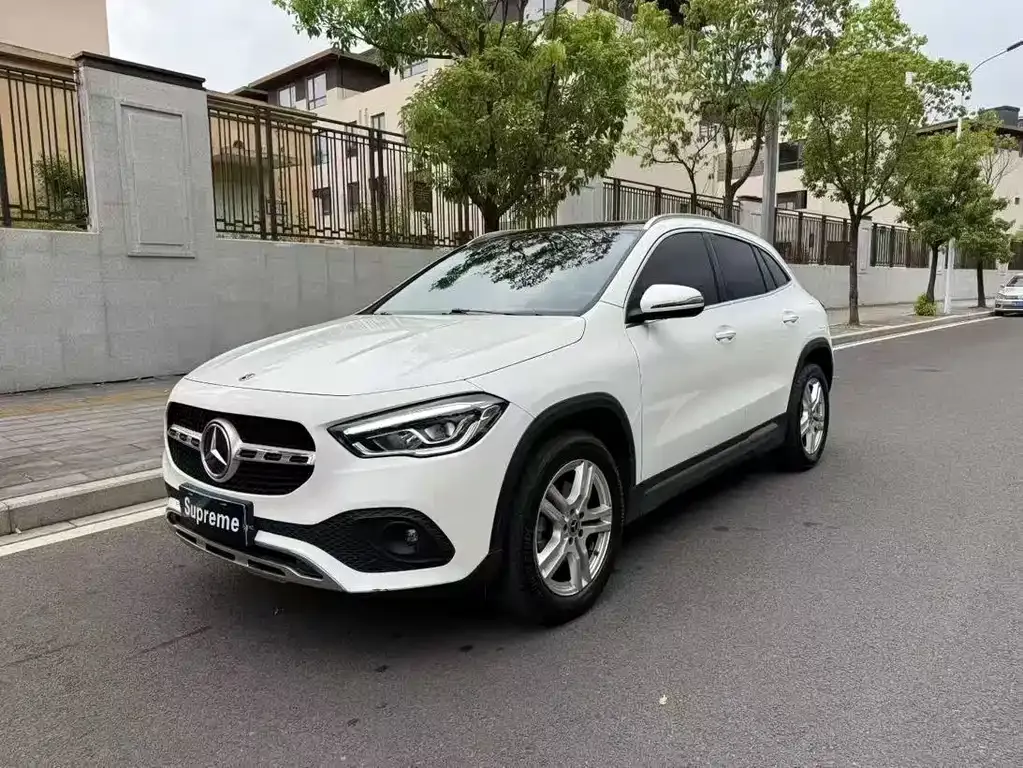 Mercedes-Benz GLA — фото 7