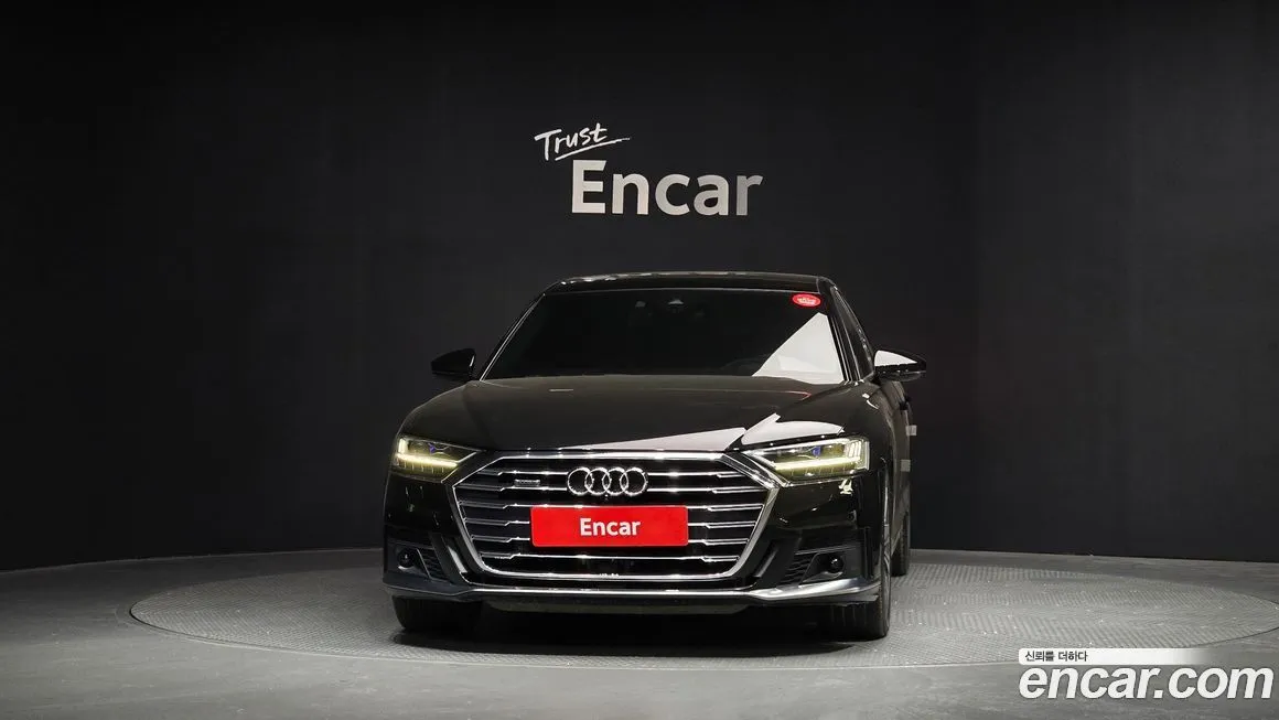 Audi A8 — фото 3