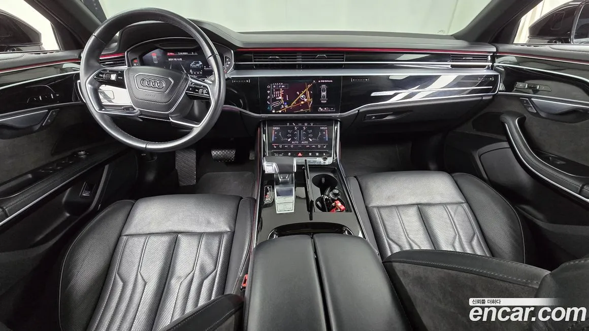 Audi A8 — фото 7
