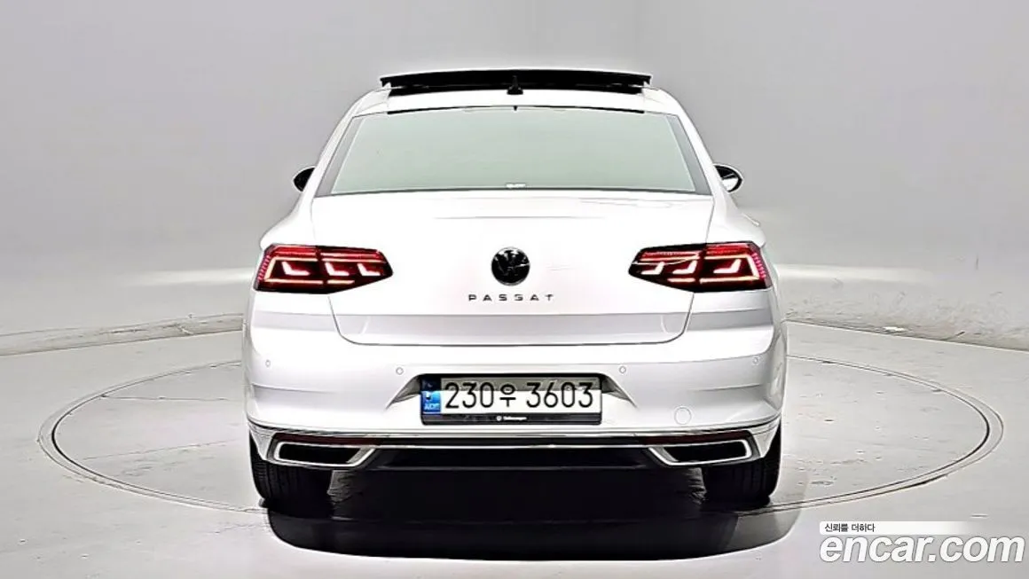 Volkswagen Passat — фото 2