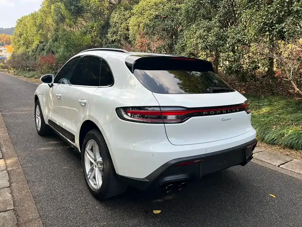 Porsche Macan — фото 7