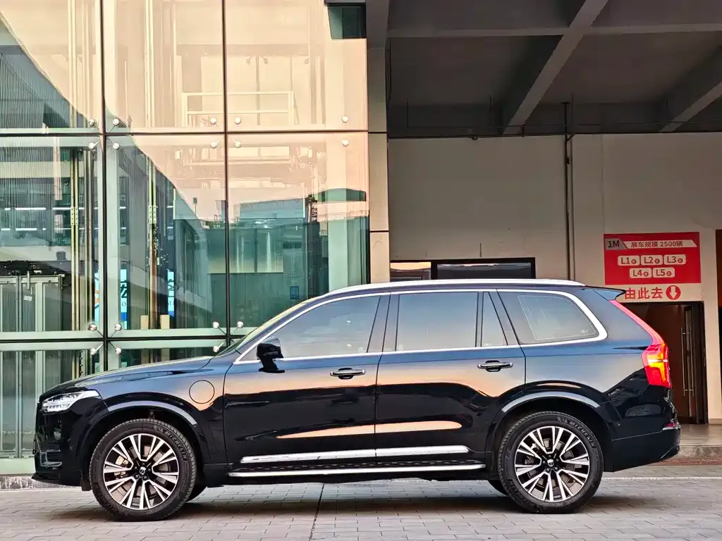Volvo XC90 PHEV — фото 2