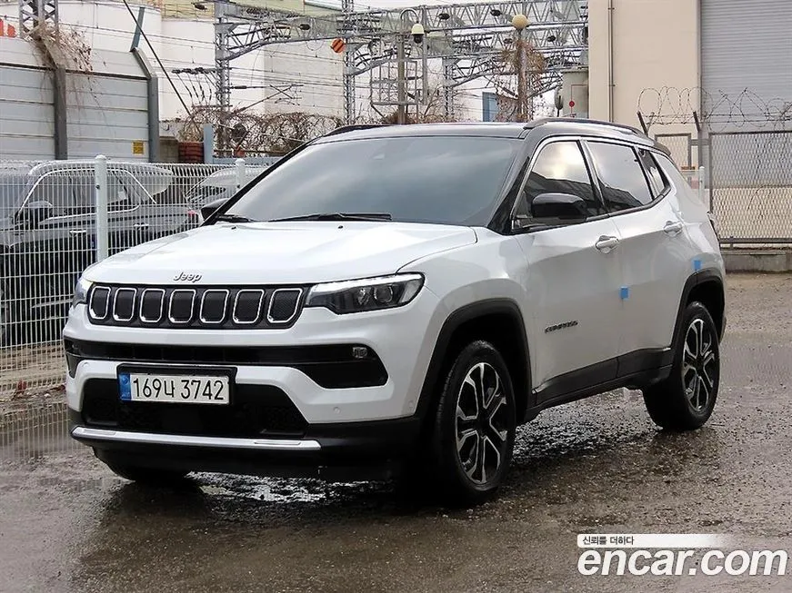 Jeep Compass — фото 5