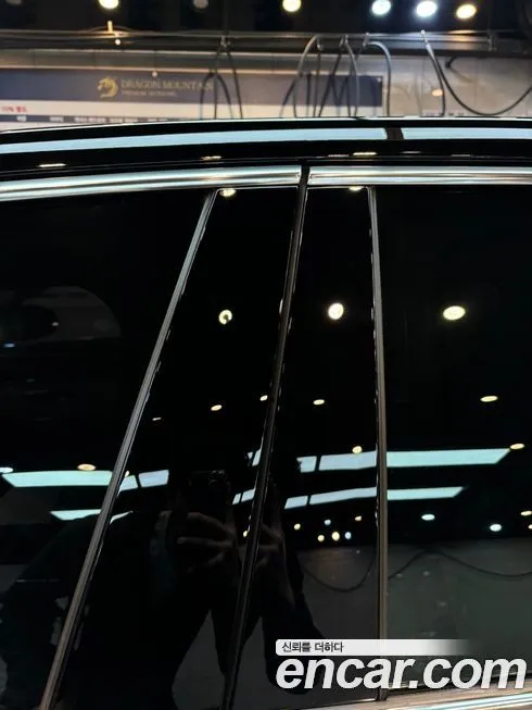 Bentley Flying Spur — фото 2