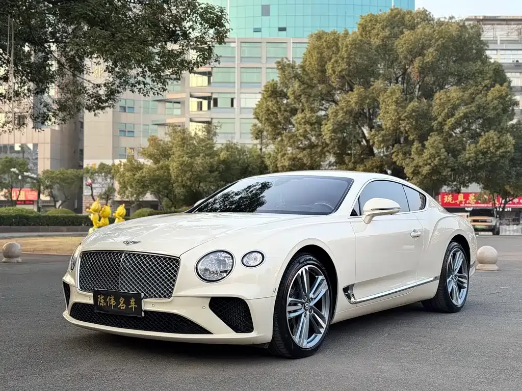 Bentley Continental — фото 1
