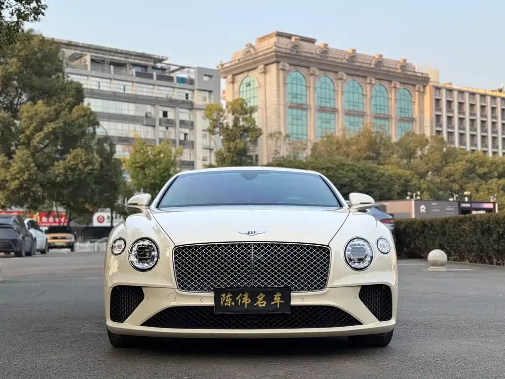 Bentley Continental — фото 2