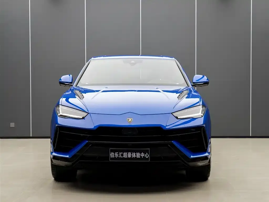 Lamborghini Urus — фото 2