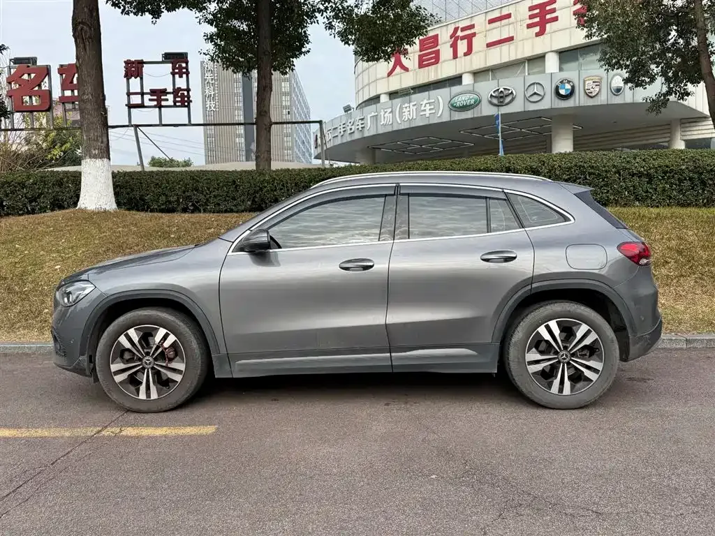 Mercedes-Benz GLA — фото 7