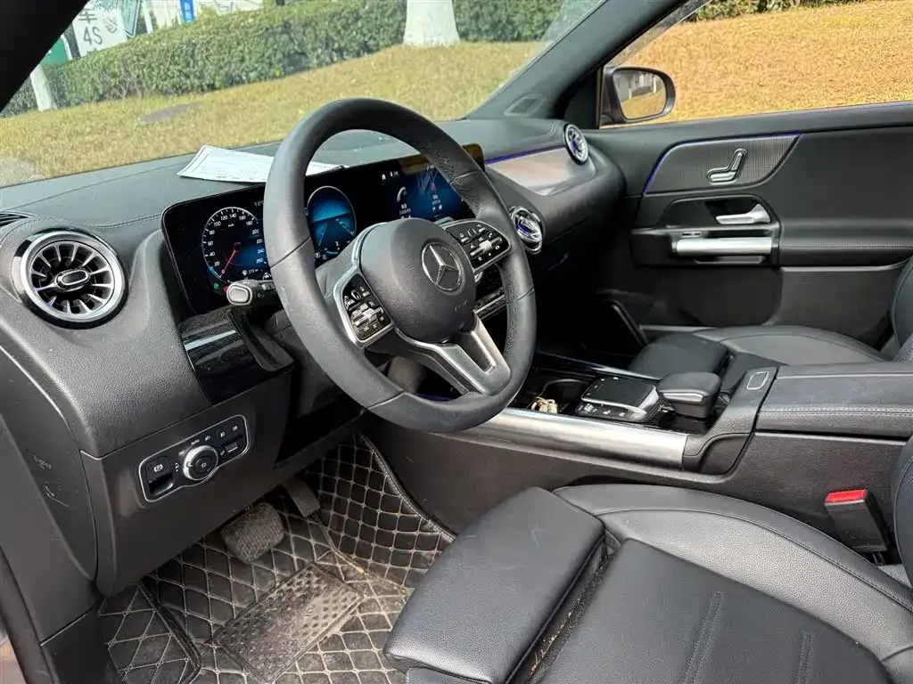 Mercedes-Benz GLA — фото 4