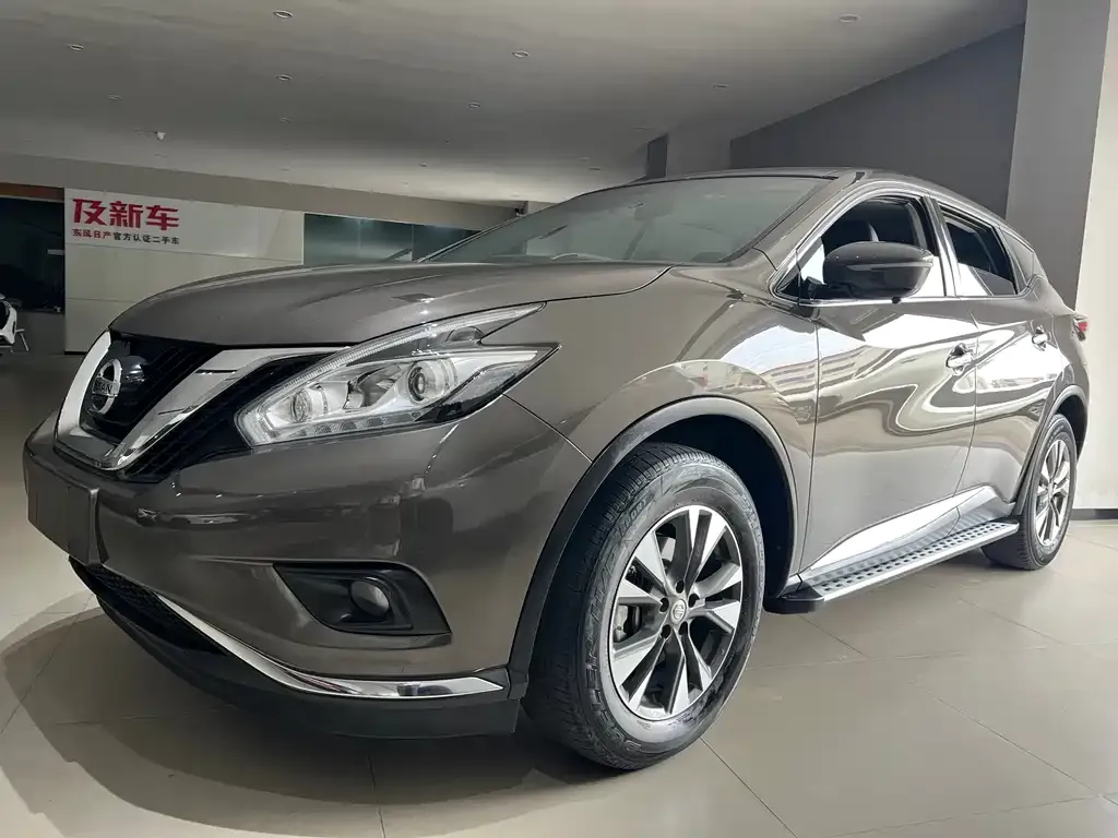 Nissan Murano — фото 1