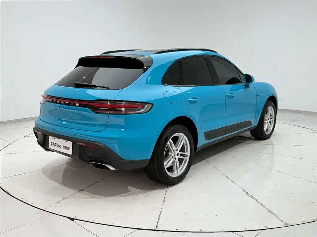 Porsche Macan — фото 9