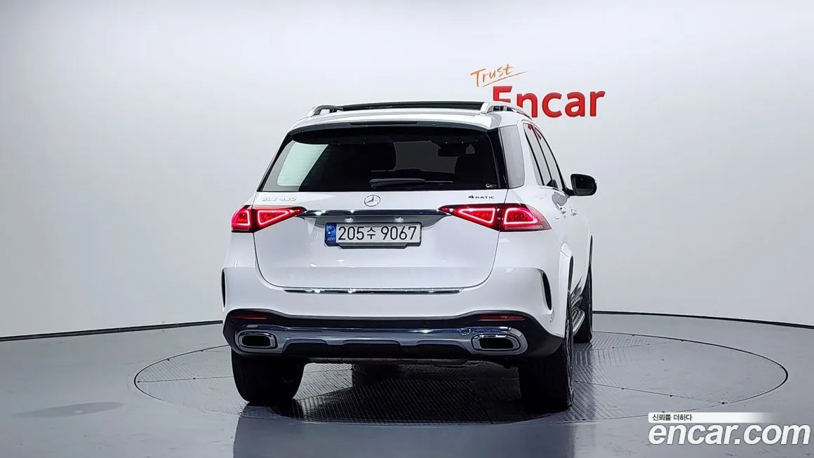 Mercedes-Benz GLE-Class — фото 4