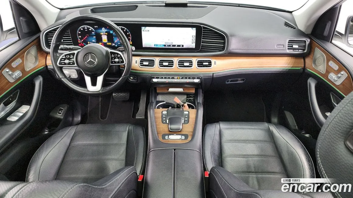 Mercedes-Benz GLE-Class — фото 9