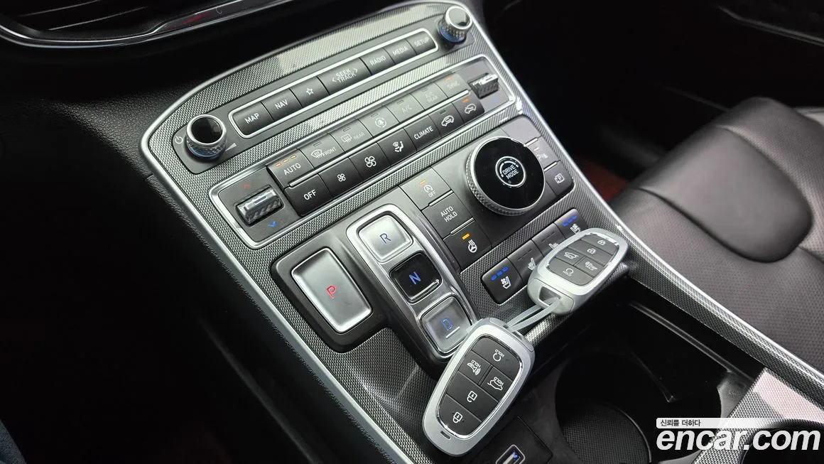Hyundai Santafe — фото 9
