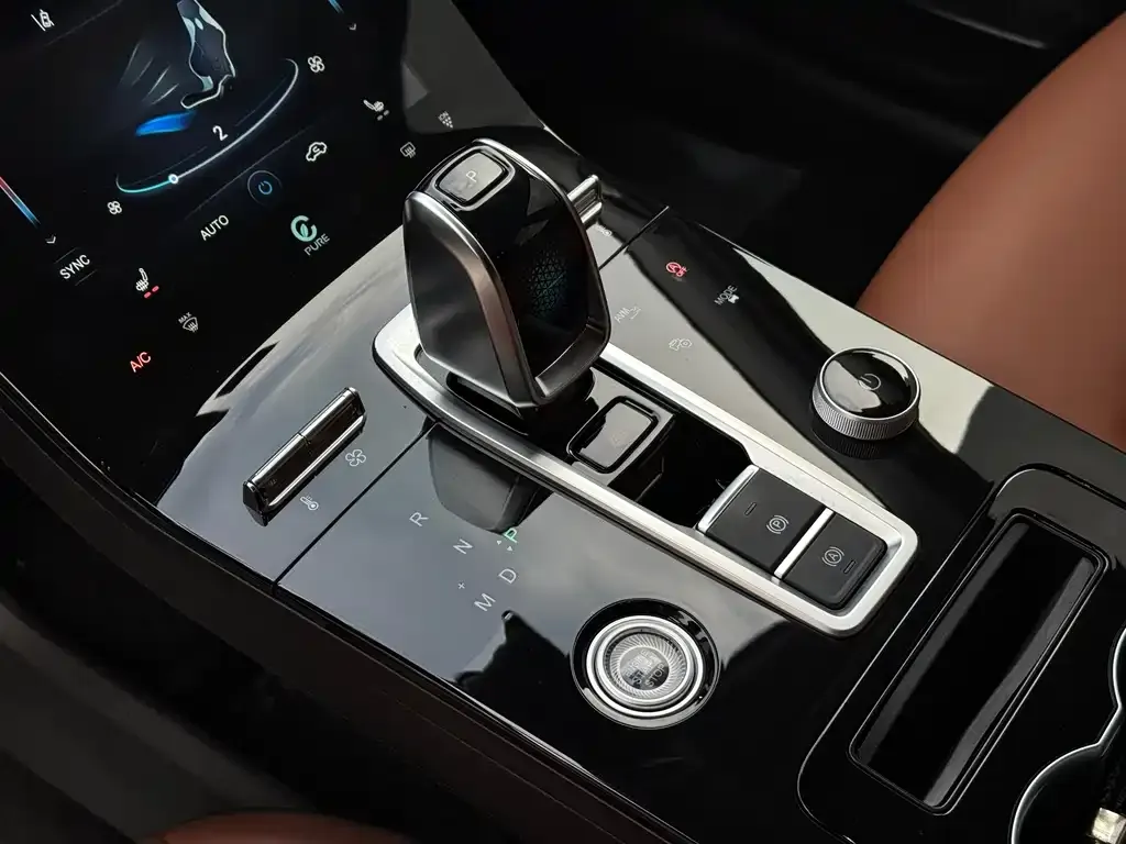 Chery Tiggo 8 PLUS — фото 6