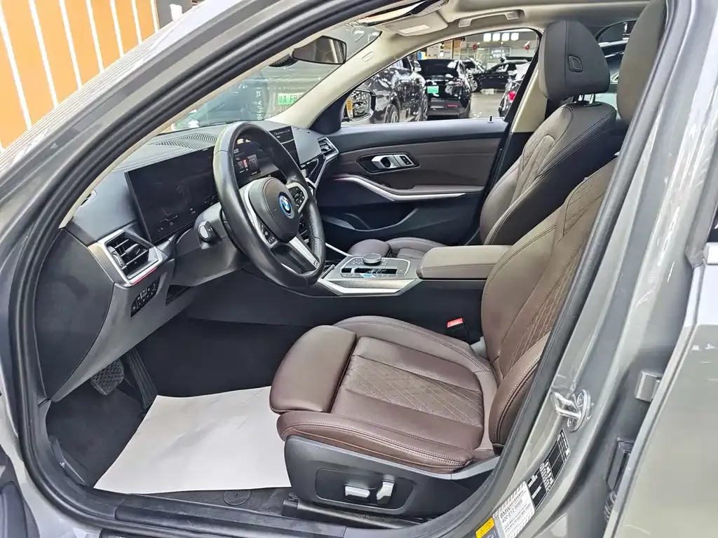 BMW i3 — фото 4
