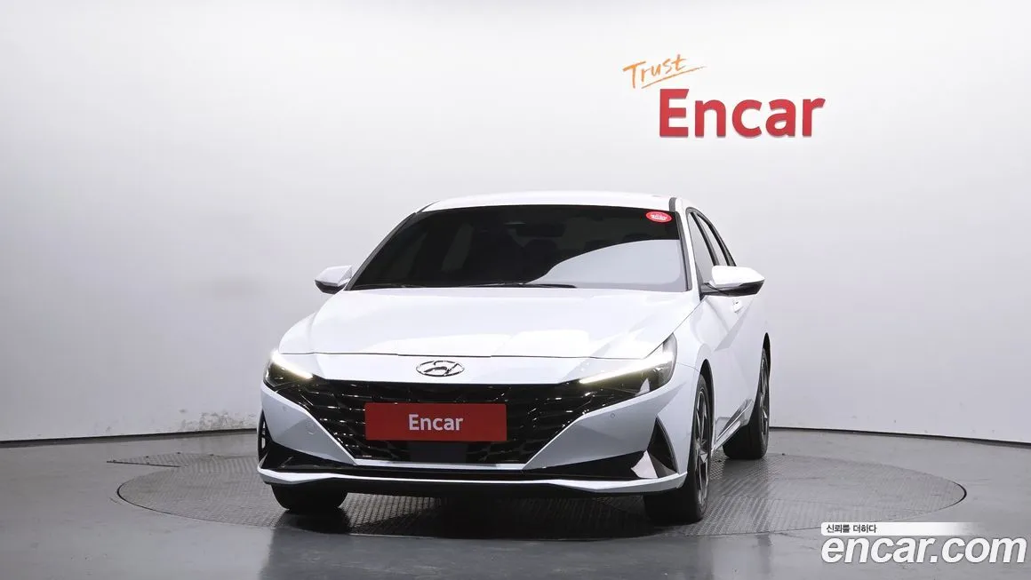 Hyundai AVANTE — фото 5