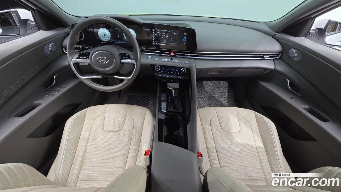 Hyundai AVANTE — фото 9