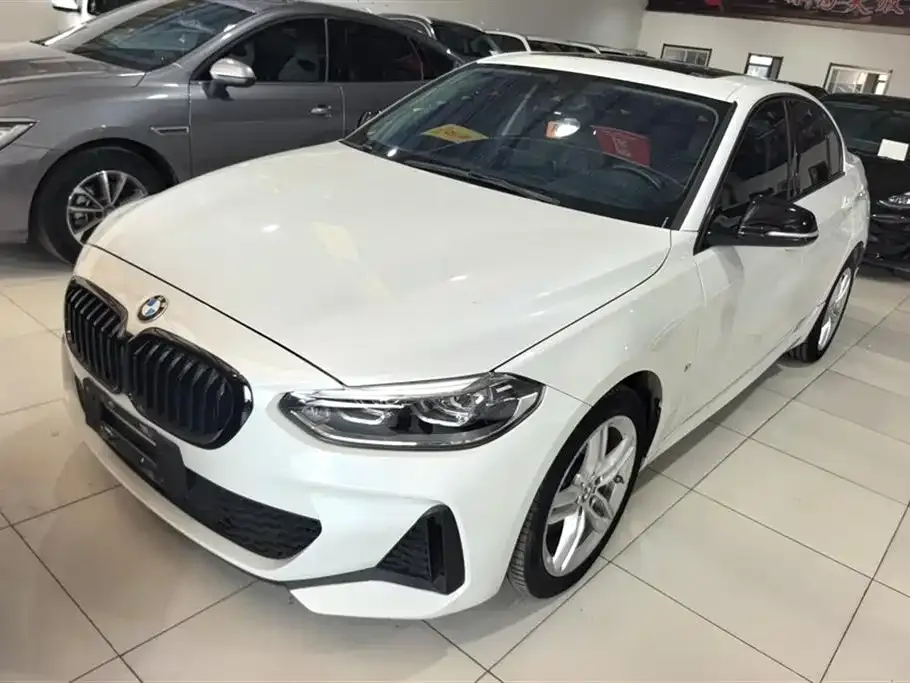 BMW 1 Series — фото 1
