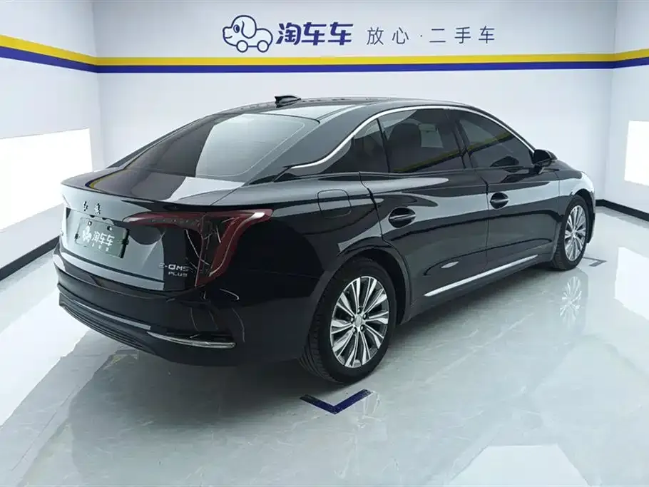 Hongqi E-QM5 — фото 5