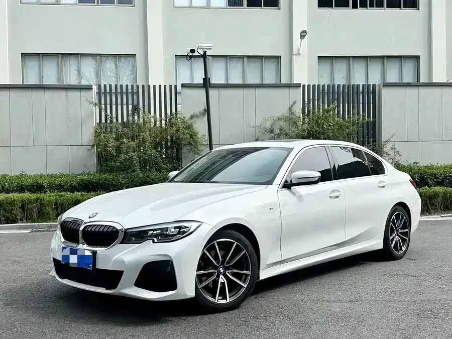 BMW 3 Series — фото 1