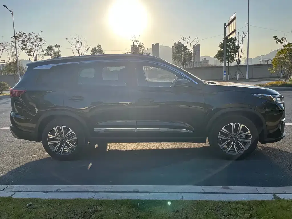 Chery Tiggo 8 PRO — фото 2
