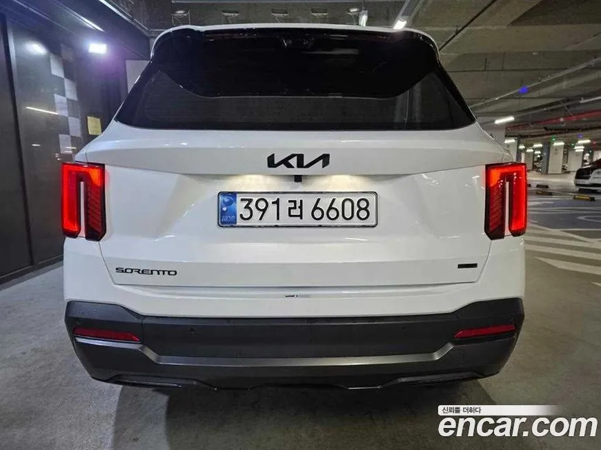 Kia Sorento — фото 7
