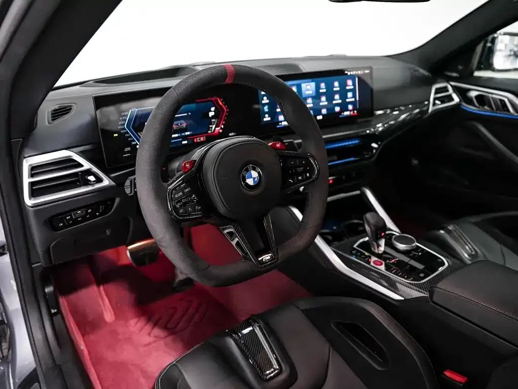 BMW M4 — фото 10