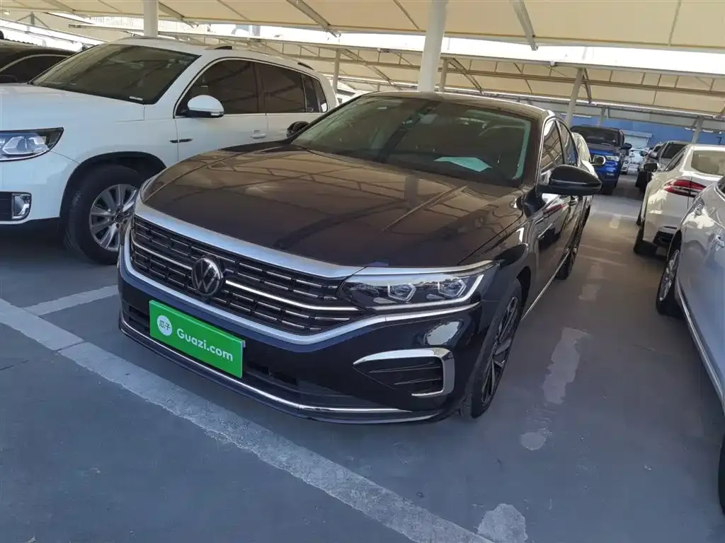 Volkswagen Passat — фото 2