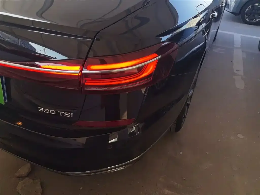 Volkswagen Passat — фото 8