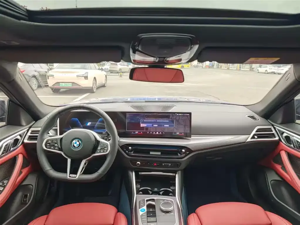 BMW i4 — фото 2