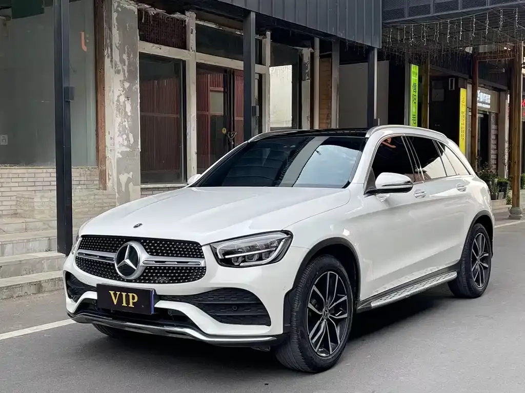 Mercedes-Benz GLC — фото 1