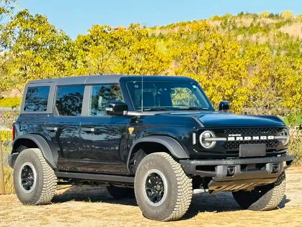 Ford Bronco — фото 7