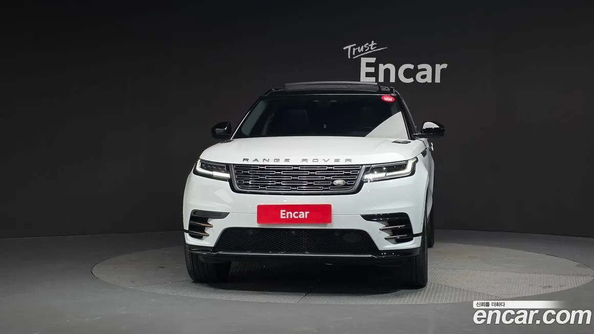 Land Rover Range Rover Velar — фото 3