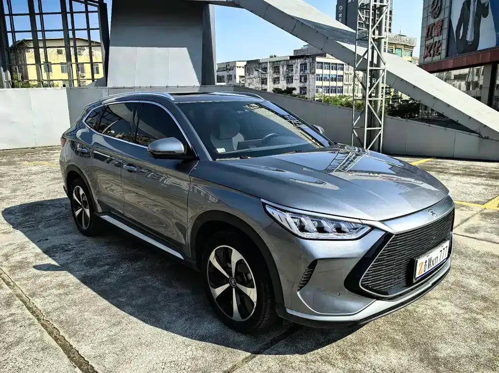 BYD PLUS New Energy — фото 3