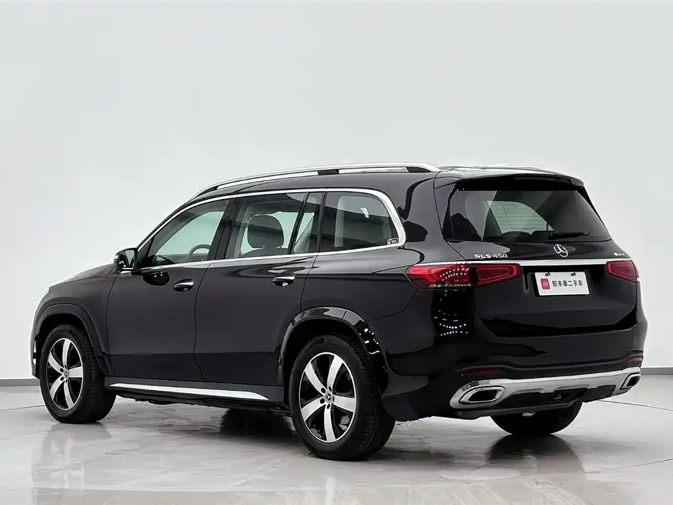 Mercedes-Benz GLS — фото 8