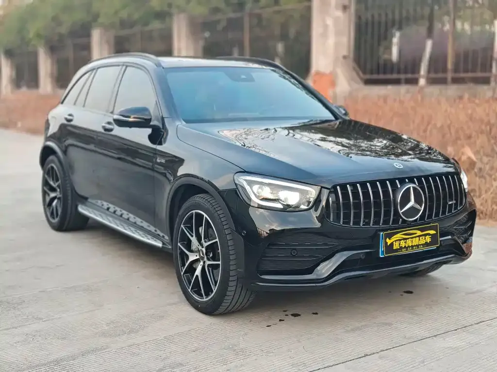 Mercedes-Benz GLC AMG — фото 6
