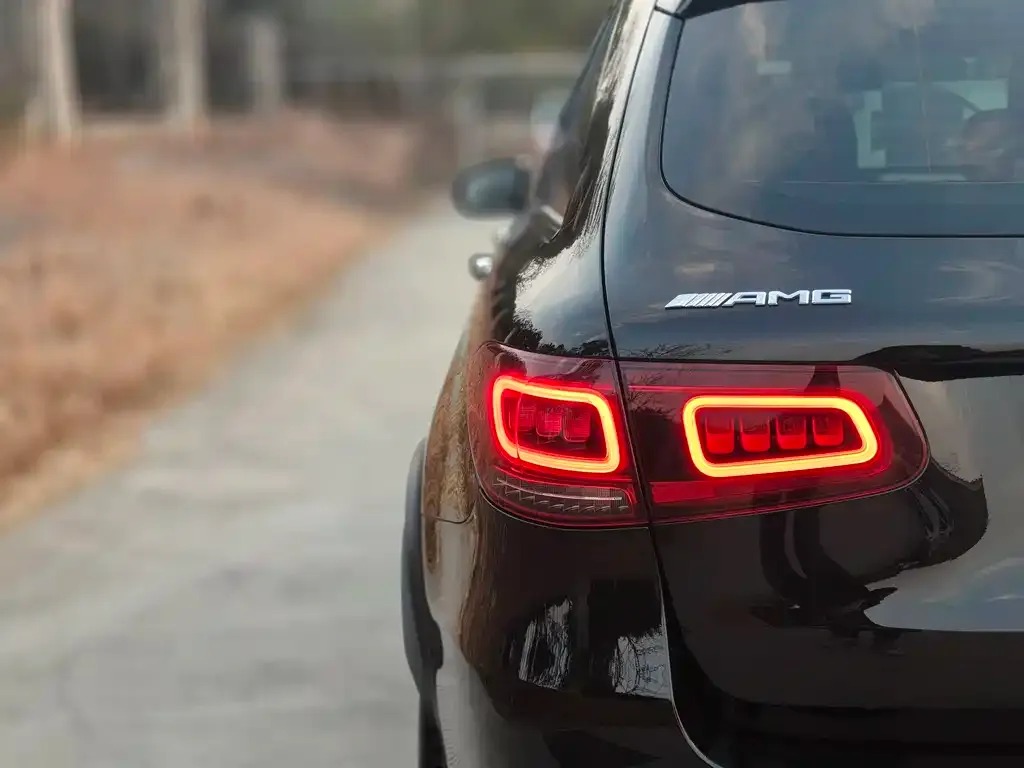 Mercedes-Benz GLC AMG — фото 2