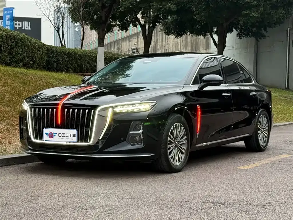 Hongqi H5 — фото 1