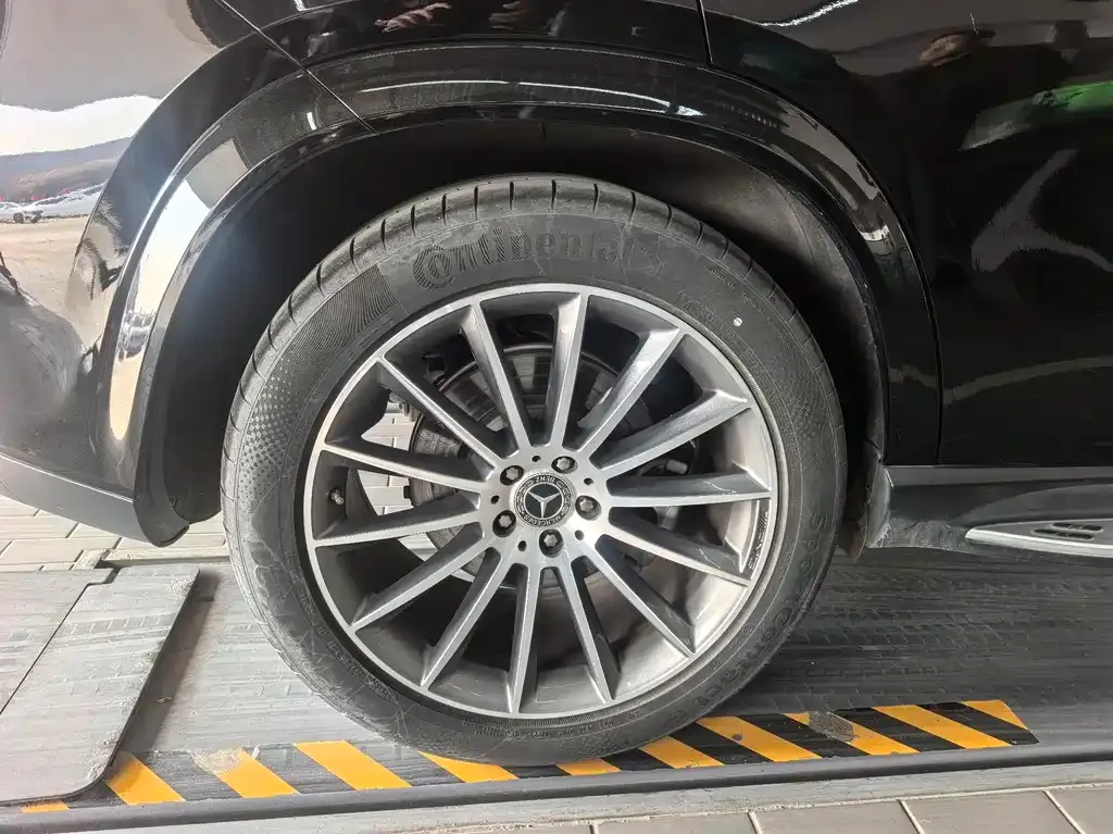 Mercedes-Benz GLE — фото 3