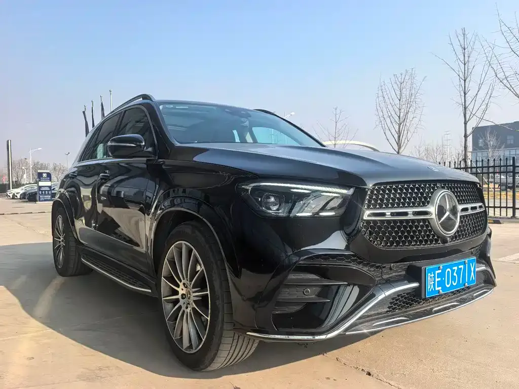 Mercedes-Benz GLE — фото 10