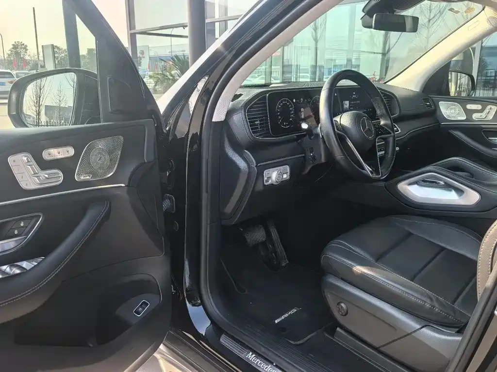 Mercedes-Benz GLE — фото 6